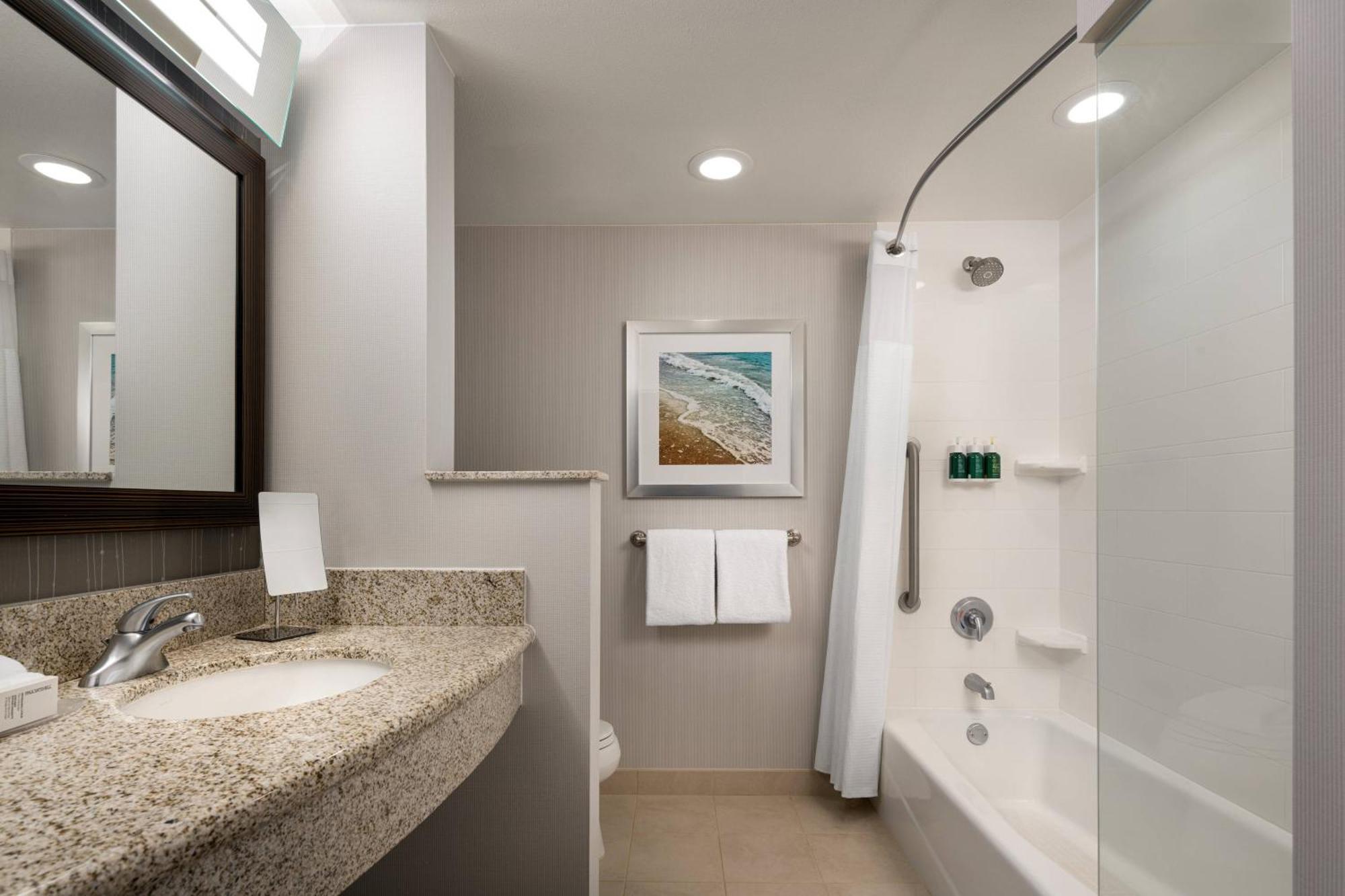 Hotel Courtyard By Marriott Maui Kahului Airport Zewnętrze zdjęcie